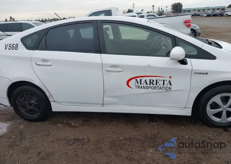 2015 Toyota Prius Two z USA, uszkodzony, nr VIN JTDKN3DU8F1922138